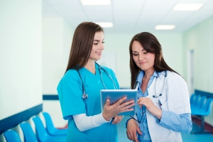 What to Expect From a Reputable CNA Training Institute in Long Island?